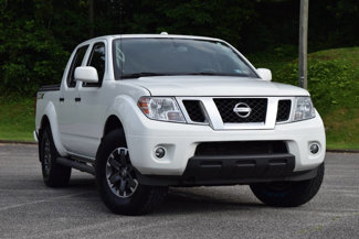 Used 2018 Nissan Frontier PRO-4X image 1