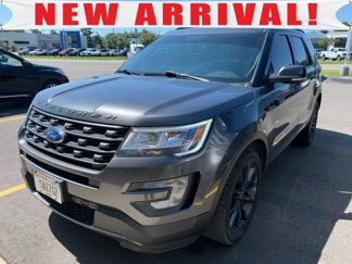 Used 2017 Ford Explorer XLT w/ Equipment Group 202A image 1