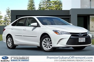 Used 2017 Toyota Camry LE image 1