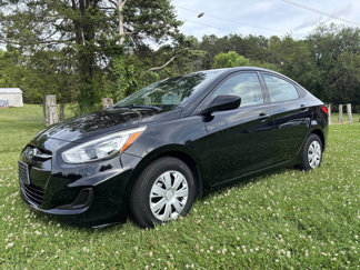 Used 2017 Hyundai Accent SE image 1