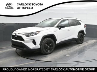 Used 2021 Toyota RAV4 LE image 1