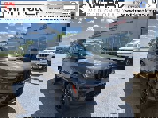 New 2025 Jeep Grand Cherokee Altitude image 1