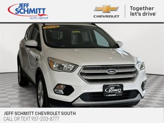 Used 2018 Ford Escape SE image 1