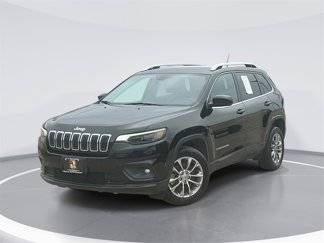 Used 2019 Jeep Cherokee Latitude Plus image 1