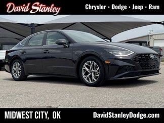 Used 2023 Hyundai Sonata SEL image 1