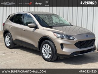 Used 2021 Ford Escape SE image 1