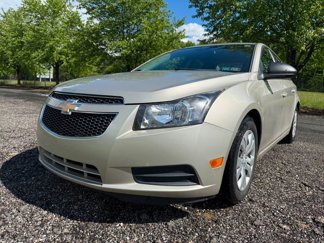 Used 2014 Chevrolet Cruze LS image 1