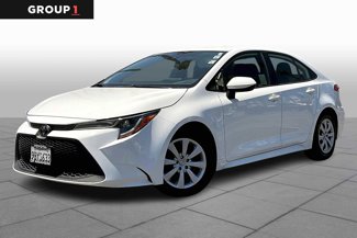 Used 2022 Toyota Corolla LE image 1