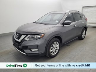 Used 2017 Nissan Rogue SV image 1
