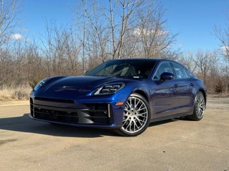 Used 2024 Porsche Panamera 4 image 1