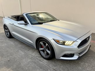 Used 2016 Ford Mustang Convertible w/ Equipment Group 051A image 1