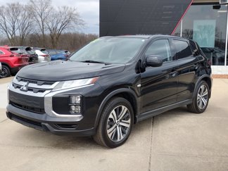 Used 2022 Mitsubishi Outlander Sport ES image 1