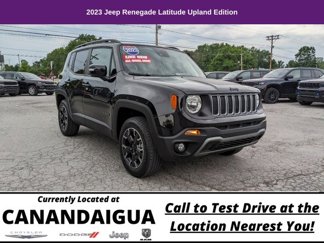Used 2023 Jeep Renegade Latitude image 1