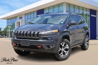 Used 2018 Jeep Cherokee Trailhawk w/ Comfort/Convenience Group image 1