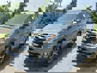 Used 2016 Toyota Highlander XLE image 1