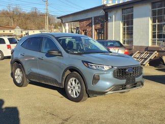 Used 2023 Ford Escape Active image 1