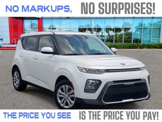 Used 2020 Kia Soul LX image 1