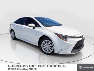 Used 2022 Toyota Corolla LE image 1