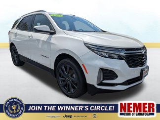 Used 2022 Chevrolet Equinox RS image 1