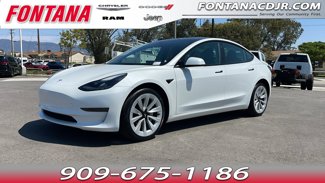 Used 2023 Tesla Model 3 Standard Range image 1