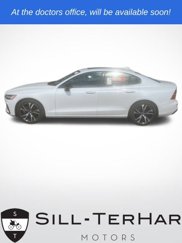 Used 2024 Volvo S60 B5 Plus image 1