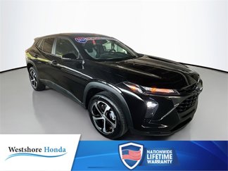 Used 2024 Chevrolet Trax RS image 1