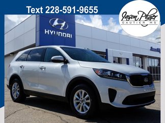 Used 2020 Kia Sorento LX image 1