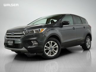 Used 2019 Ford Escape SE image 1
