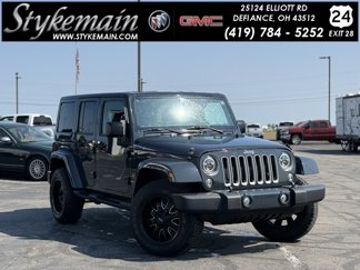 Used 2018 Jeep Wrangler Unlimited Sahara image 1