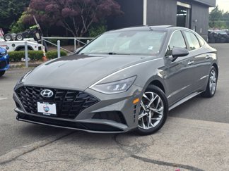 Used 2022 Hyundai Sonata SEL w/ Convenience Package image 1