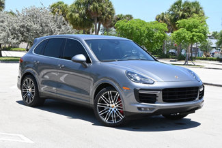 Used 2018 Porsche Cayenne Turbo image 1