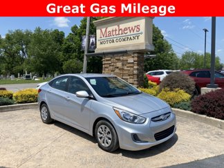 Used 2017 Hyundai Accent SE image 1