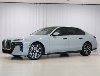 Used 2023 BMW 760i xDrive w/ Parking Assistance Package image 1