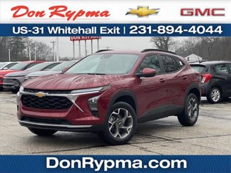 New 2025 Chevrolet Trax LT w/ Driver Confidence Package image 1
