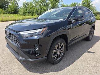 Used 2022 Toyota RAV4 XLE Premium image 1