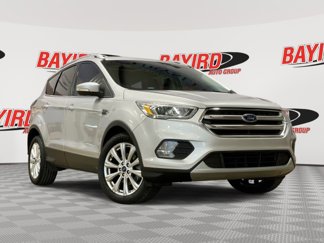 Used 2017 Ford Escape Titanium image 1