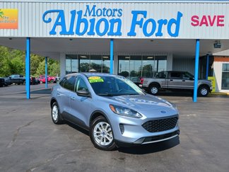 Used 2022 Ford Escape SE w/ Convenience Package image 1
