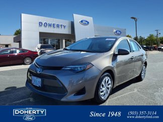 Used 2019 Toyota Corolla LE image 1