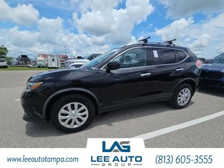 Used 2016 Nissan Rogue S w/ Appearance Package image 1