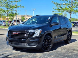 Certified 2022 GMC Terrain SLE w/ Driver Convenience Package image 1