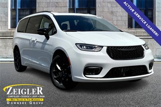 New 2024 Chrysler Pacifica Limited w/ S Appearance Package image 1