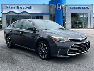 Used 2016 Toyota Avalon Limited image 1