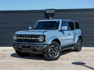 Used 2023 Ford Bronco Outer Banks image 1