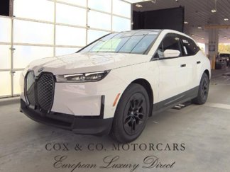 Used 2025 BMW iX xDrive50 image 1