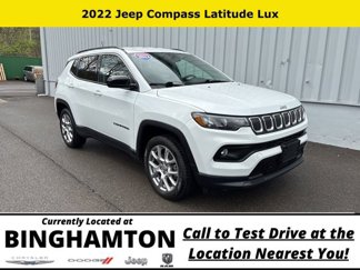 Used 2022 Jeep Compass Latitude image 1