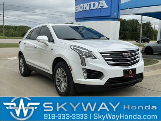 Used 2019 Cadillac XT5 Premium Luxury image 1