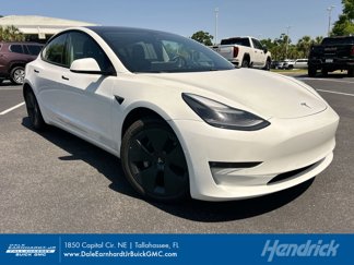 Used 2021 Tesla Model 3 Long Range image 1