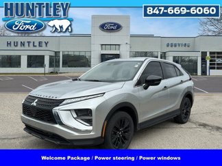 Used 2022 Mitsubishi Eclipse Cross LE image 1