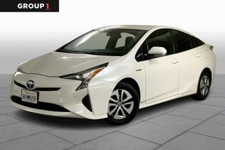 Used 2018 Toyota Prius Two image 1