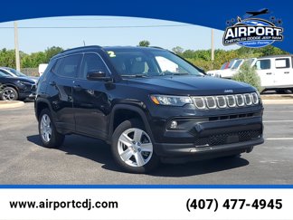 Used 2022 Jeep Compass Latitude image 1